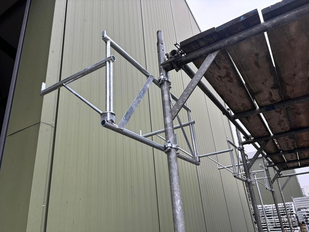 Nieuwe gegalvaniseerde metselboys, Doe-het-zelf en Verbouw, Ophalen, Zo goed als nieuw, Overige typen, 5 meter of hoger