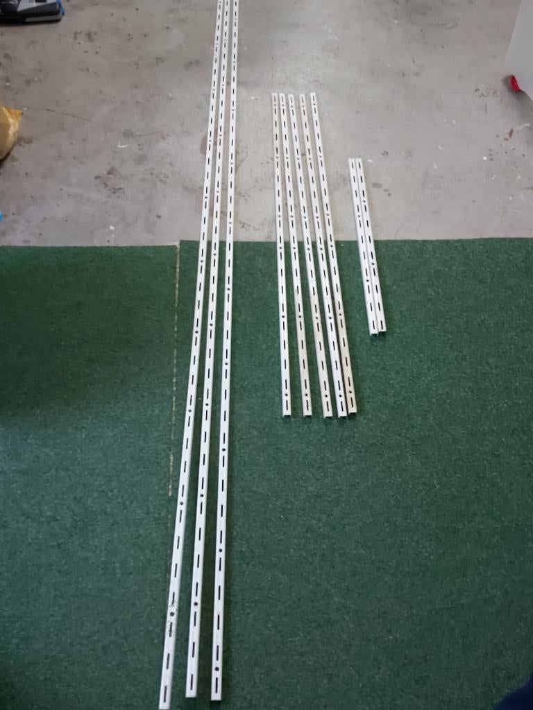 Rail voor plankdragers, Ophalen, Gebruikt