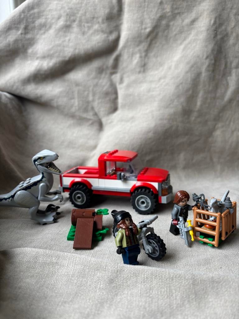 Lego 76946 Jurassic World - Compleet en in goede staat, Ophalen of Verzenden, Zo goed als nieuw, Complete set, Lego