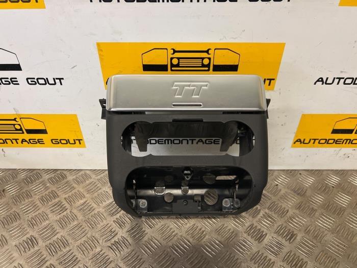 Middenconsoles van een Audi TT, Gebruikt, Audi
