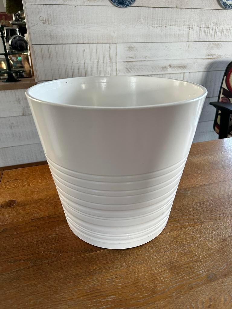 Witte bloempot - Musköt IKEA, Tuin en Terras, Bloempotten, Gebruikt, Rond, Binnen, Minder dan 40 cm