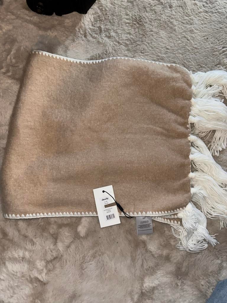 Shoeby Beige Sjaal - Nieuw met kaartje, Kleding | Dames, Mutsen, Sjaals en Handschoenen, Ophalen of Verzenden, Nieuw, Sjaal