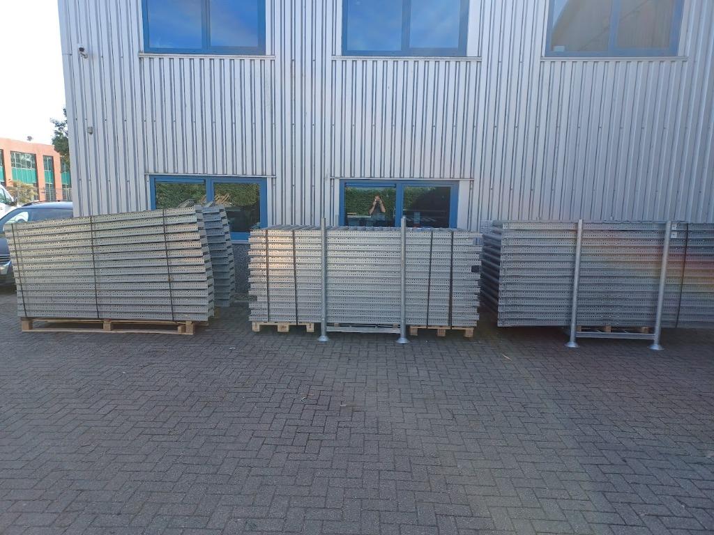 Partij stalen rollenbanen rollerbanen pallet banen rolbaan, Ophalen of Verzenden, Gebruikt