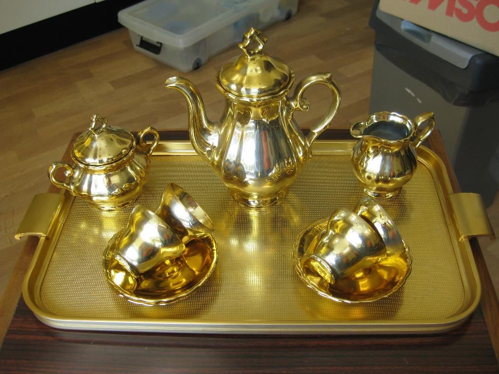 Oud Hollands Thee Servies, Ophalen