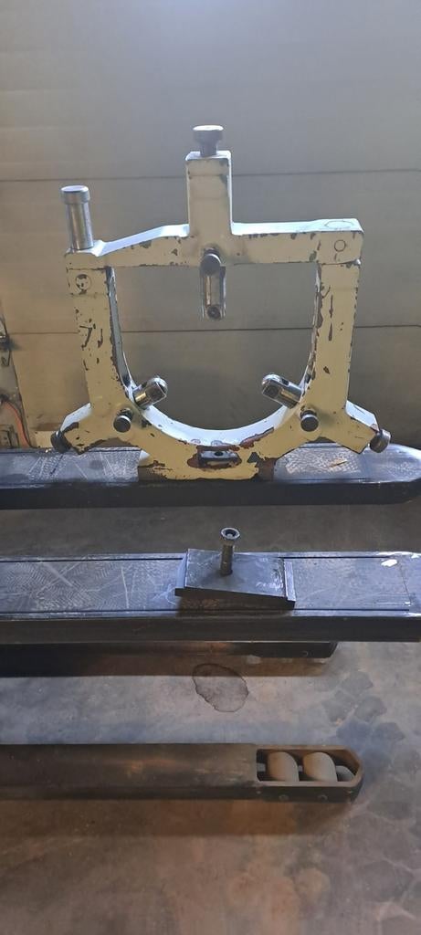 Grote vaste bril  200-380mm, Doe-het-zelf en Verbouw, Draaibanken, Ophalen, Gebruikt, Metaaldraaibank, 1000 mm of meer