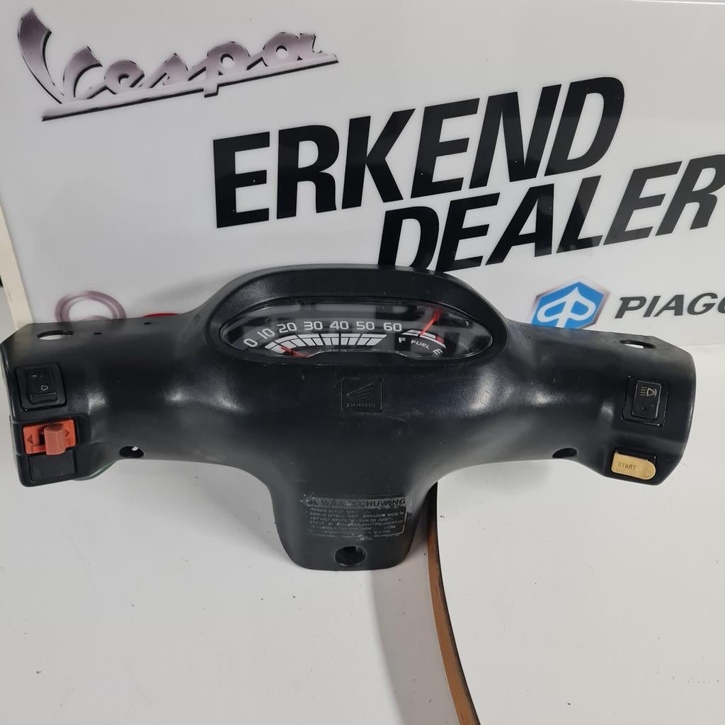 Honda vision km Teller met stuurkap schakelaars bedrading, Fietsen en Brommers, Brommeronderdelen | Scooters, Ophalen of Verzenden