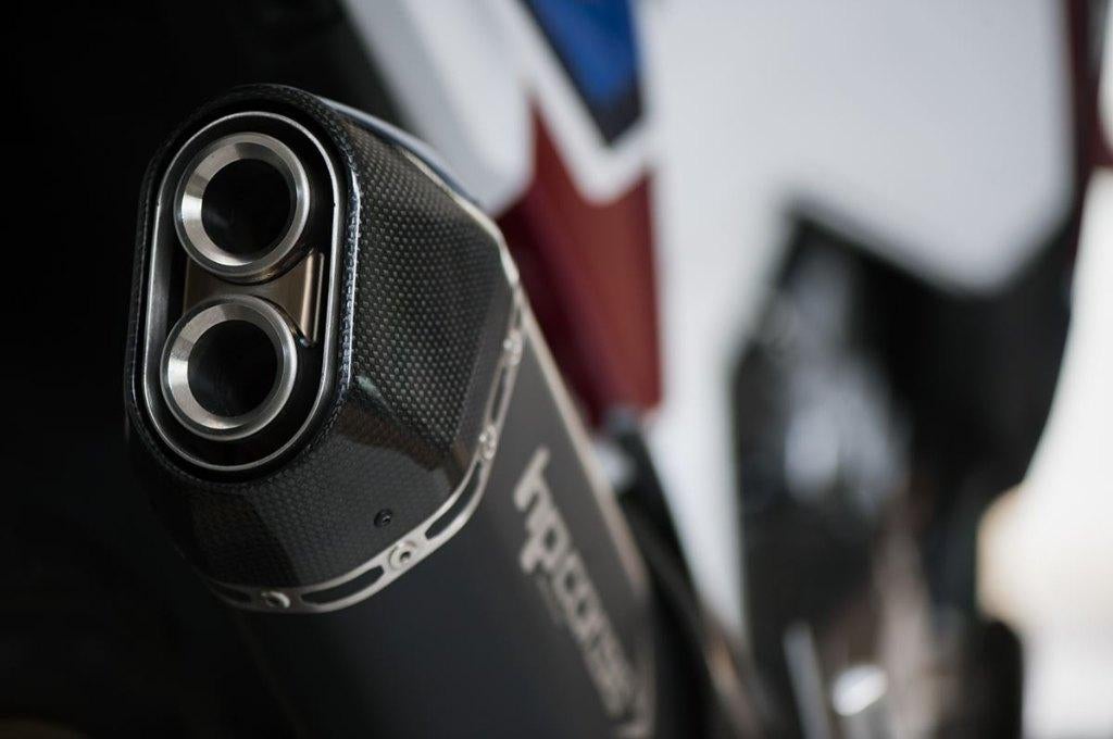 Outletdeal: HP Corse SPS Black uitlaat Africa Twin 2020-2025, Ophalen of Verzenden, Nieuw