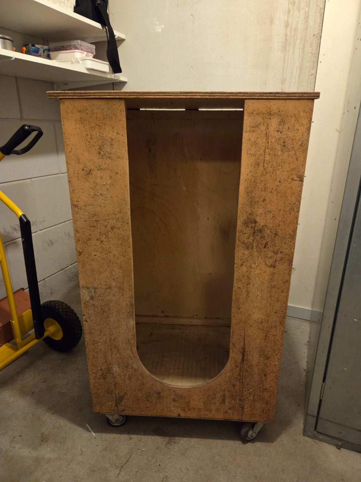 Hele handige houten hooibak op wielen met deksel, Ophalen, Gebruikt, Overige soorten
