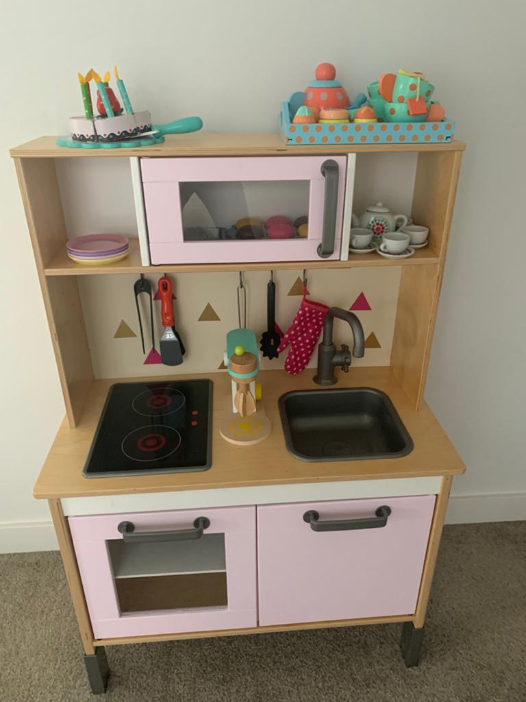 Houten ikea keukentje, Ophalen, Zo goed als nieuw