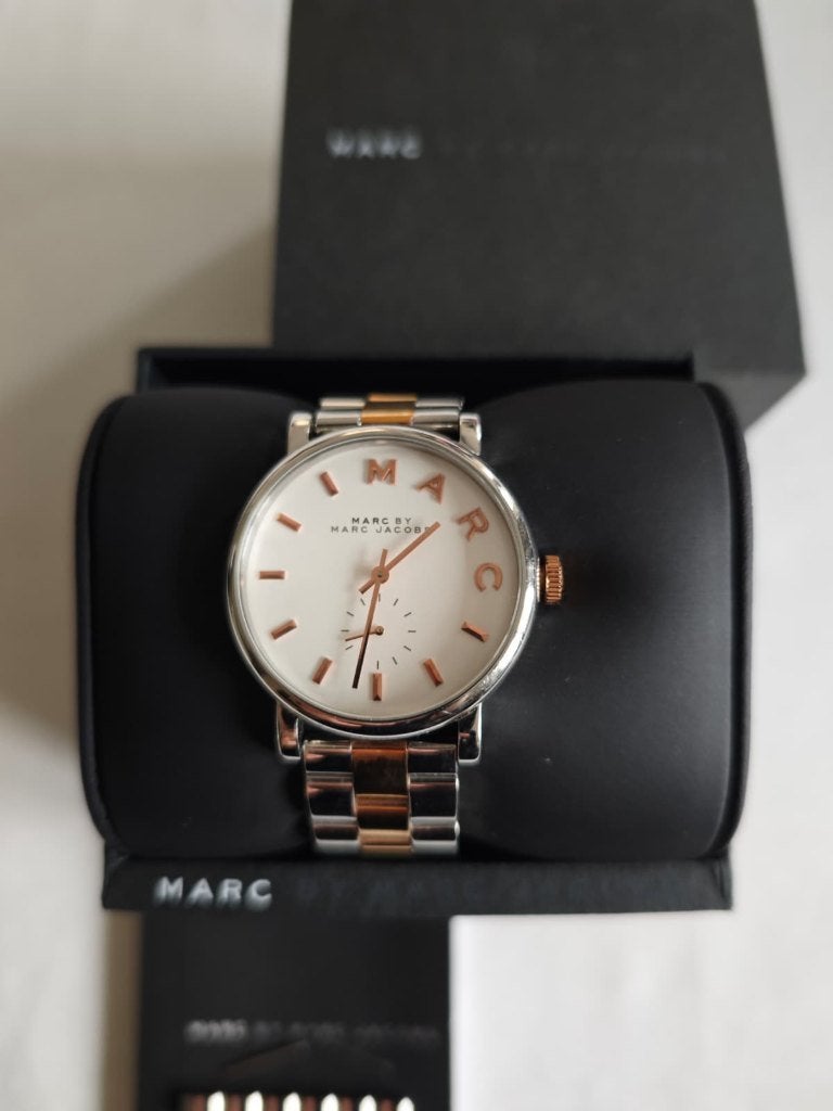 Marc Jacobs Dameshorloge (35mm) Bi-color Zilver/Rosegoud, Sieraden, Tassen en Uiterlijk, Horloges | Dames, Overige merken, Staal