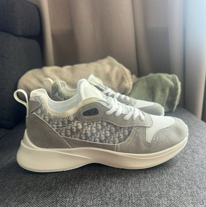 NIEUW Dior b25 schoenen grijs topkwaliteit, Ophalen of Verzenden, Nieuw, Beige, Sneakers of Gympen