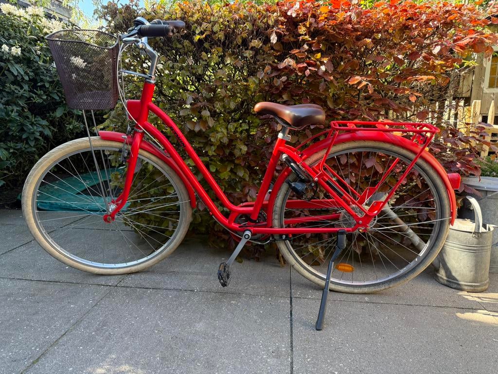 Meisjesfiets Elops 520 rood - Maat M (1.55-1.75m), Fietsen en Brommers, Fietsen | Meisjes, Gebruikt, Velgrem, Handrem, Ophalen
