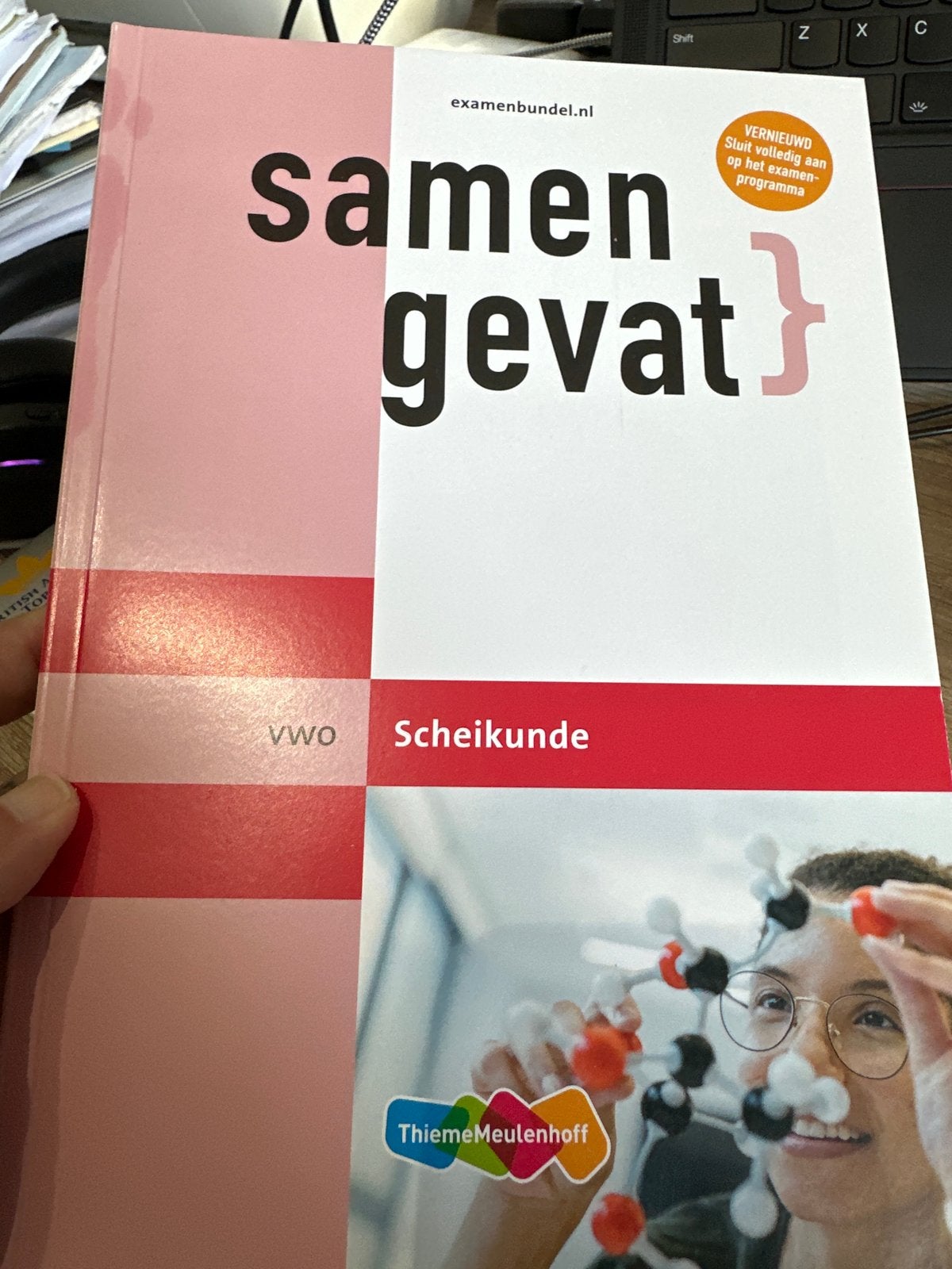 Examenbundel Samengevat VWO Scheikunde, Boeken, Ophalen of Verzenden, Beta, Zo goed als nieuw, WO