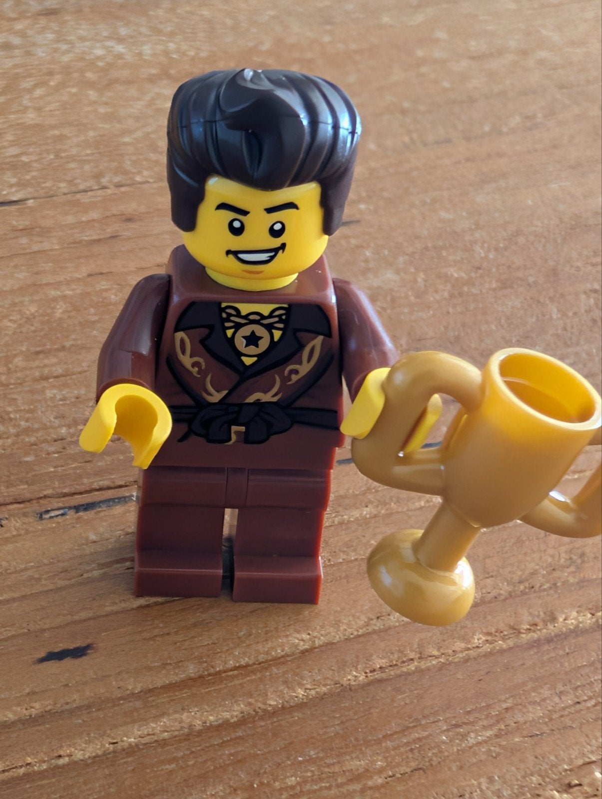 Lego Minifigures Ninjago Dareth met accessoire