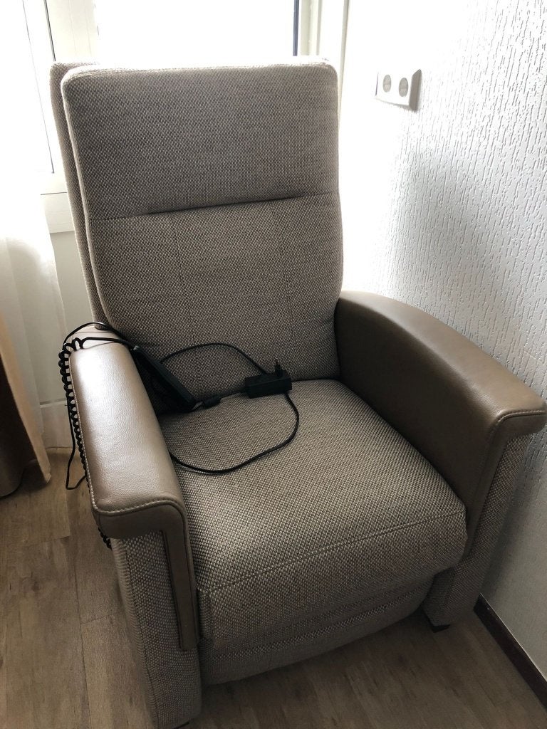 sta op stoel (let op ophalen in Voorhout), Ophalen of Verzenden, Zo goed als nieuw, Leer, 50 tot 75 cm