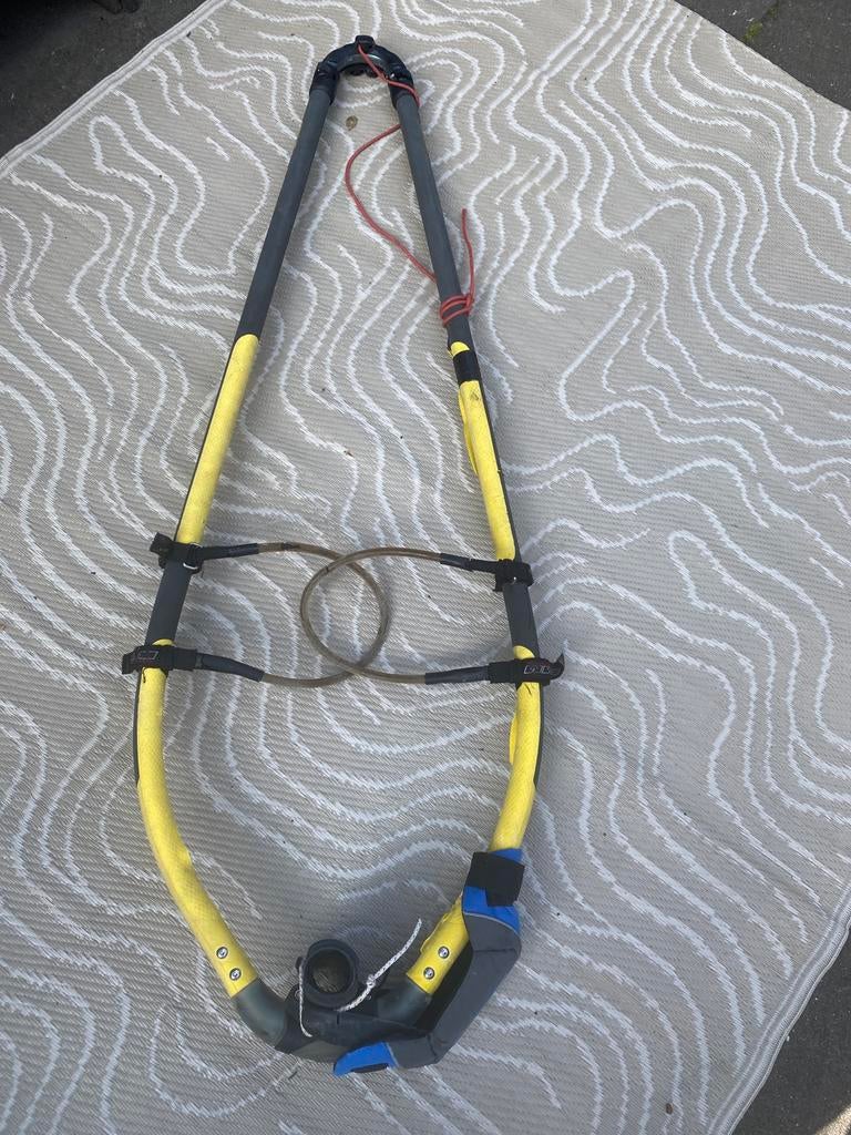 Neil pryde X5 wavegiek. 145-195 cm. Voor sdm masten, Ophalen, Zo goed als nieuw, Giek