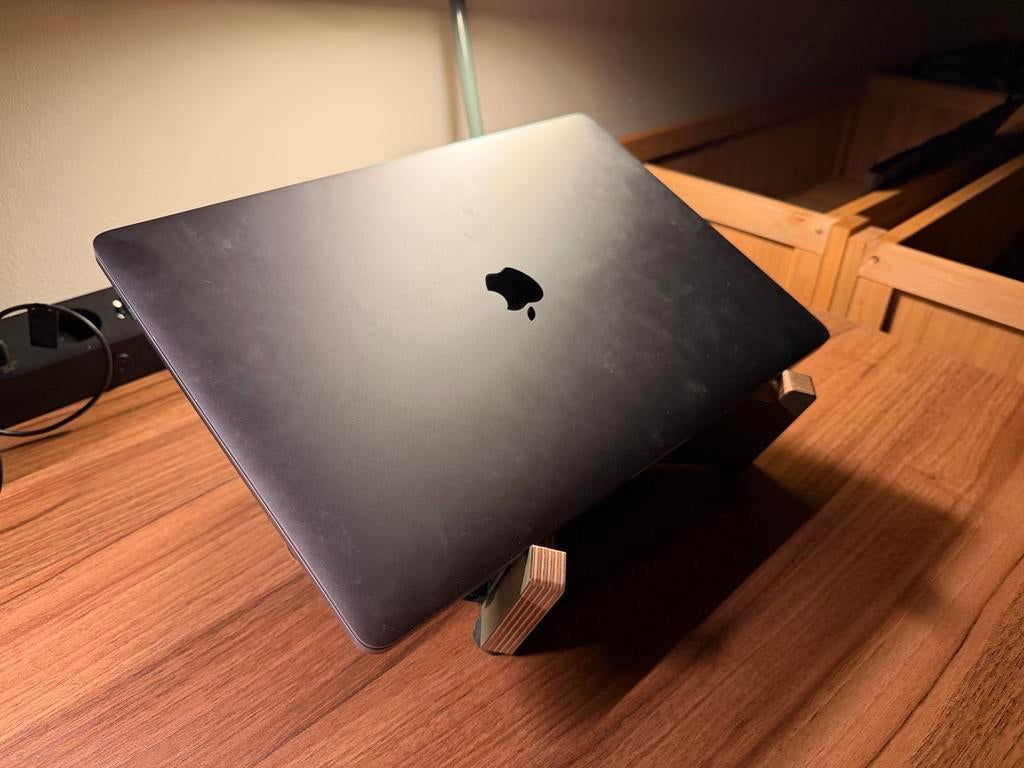 MacBook Pro 15 inch 2018 500GB SSD 16GB RAM, Computers en Software, Apple Macbooks, Gebruikt, MacBook Pro, 15 inch, 2 tot 3 Ghz