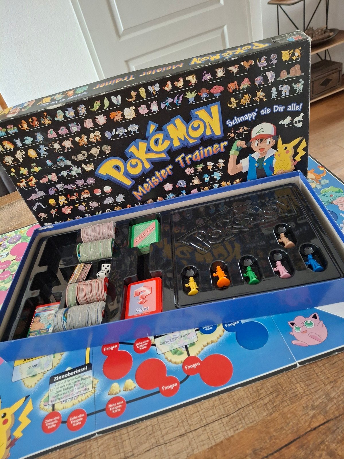 pokemon master meister trainer, Hobby en Vrije tijd, Ophalen of Verzenden, Gebruikt