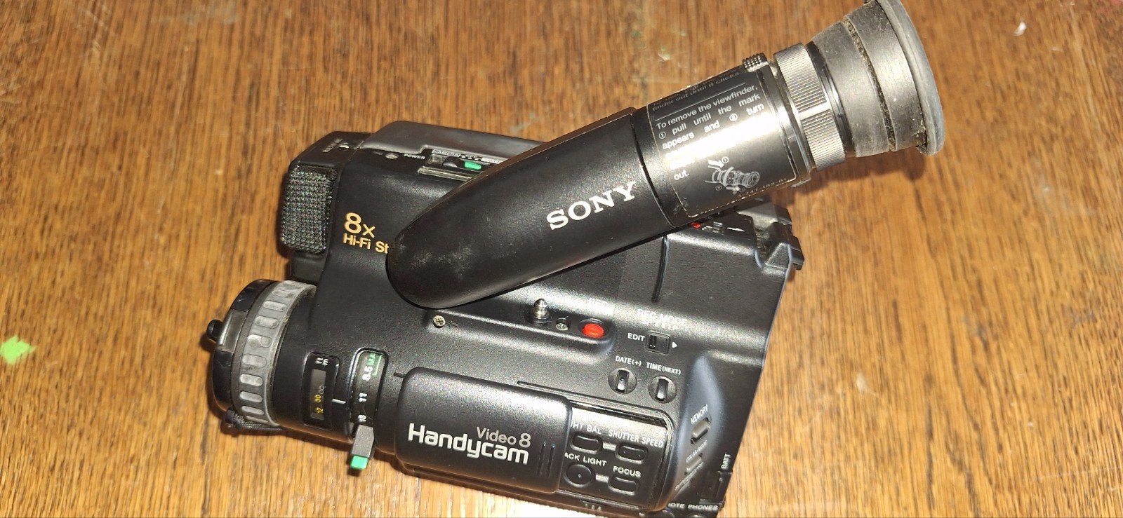Sony Video 8 Handycam - Vintage videocamera met accessoires