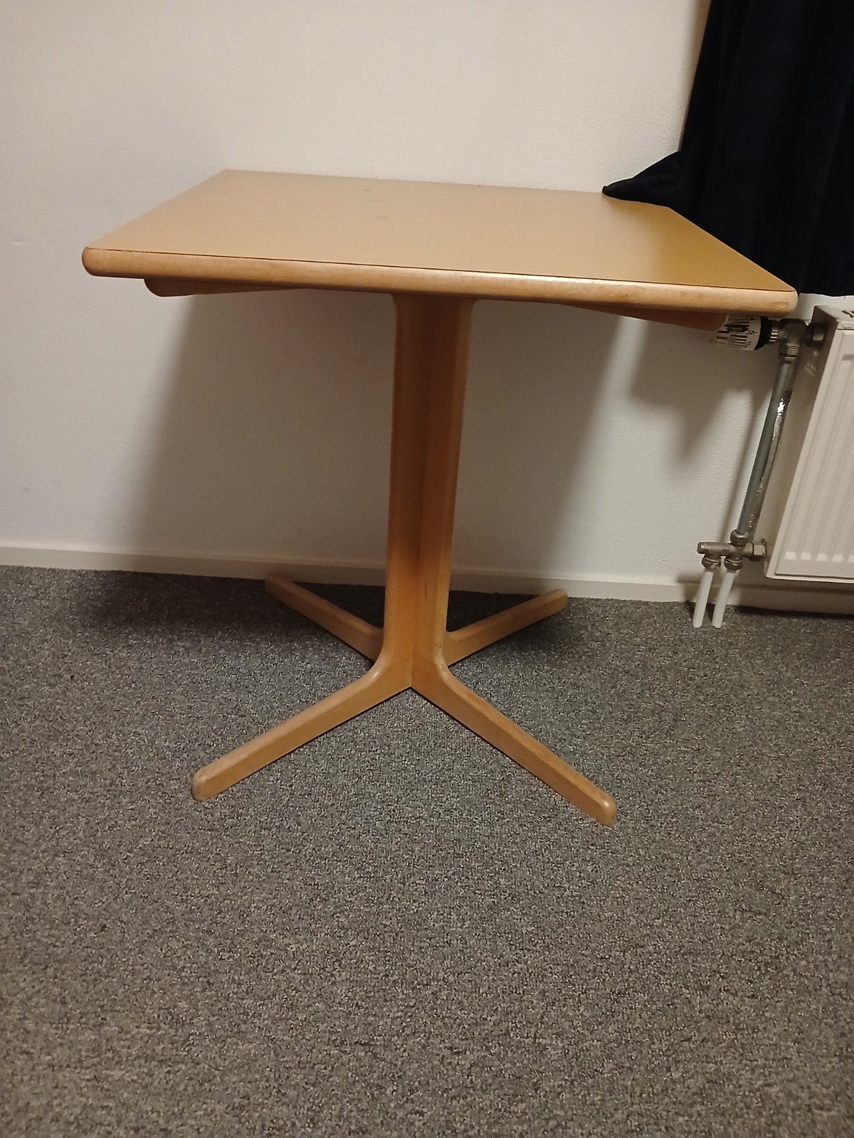 Houten eettafeltje deense design 60x60cm, Huis en Inrichting, Tafels | Eettafels, Ophalen, 50 tot 100 cm, Deens, Vierkant