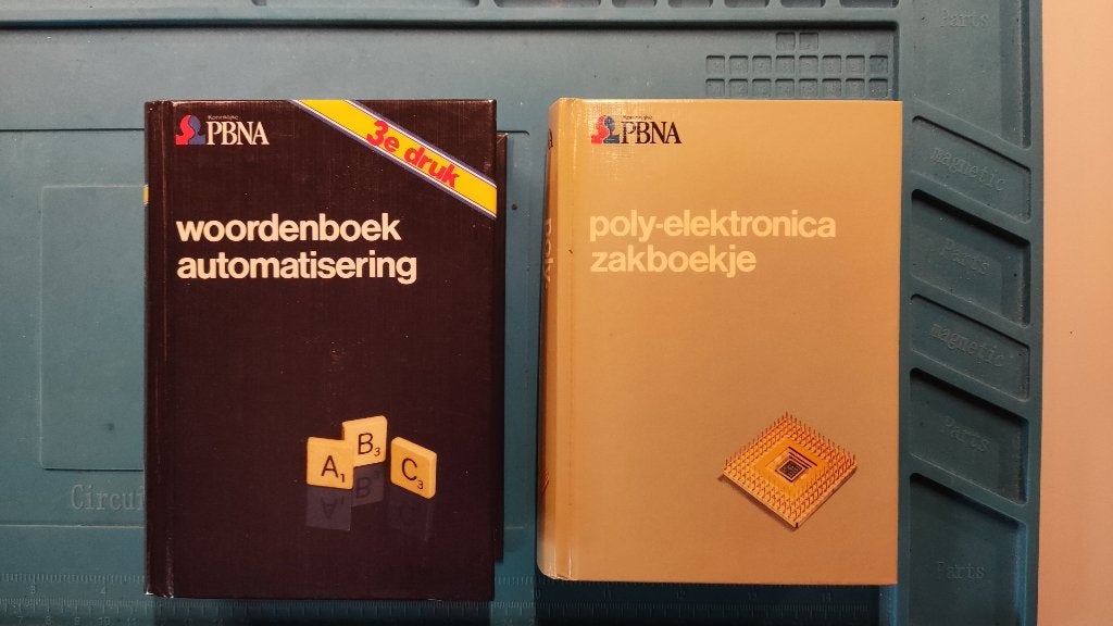 Technische zakboekjes van PBNA., Boeken, Ophalen, Zo goed als nieuw