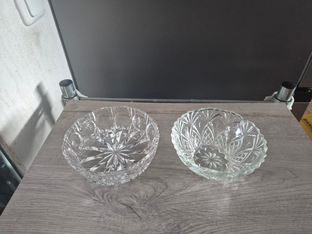 2 kristallen schaaltjes, Huis en Inrichting, Keuken | Servies, Ophalen of Verzenden, Overige stijlen, Glas, Schaal of Schalen
