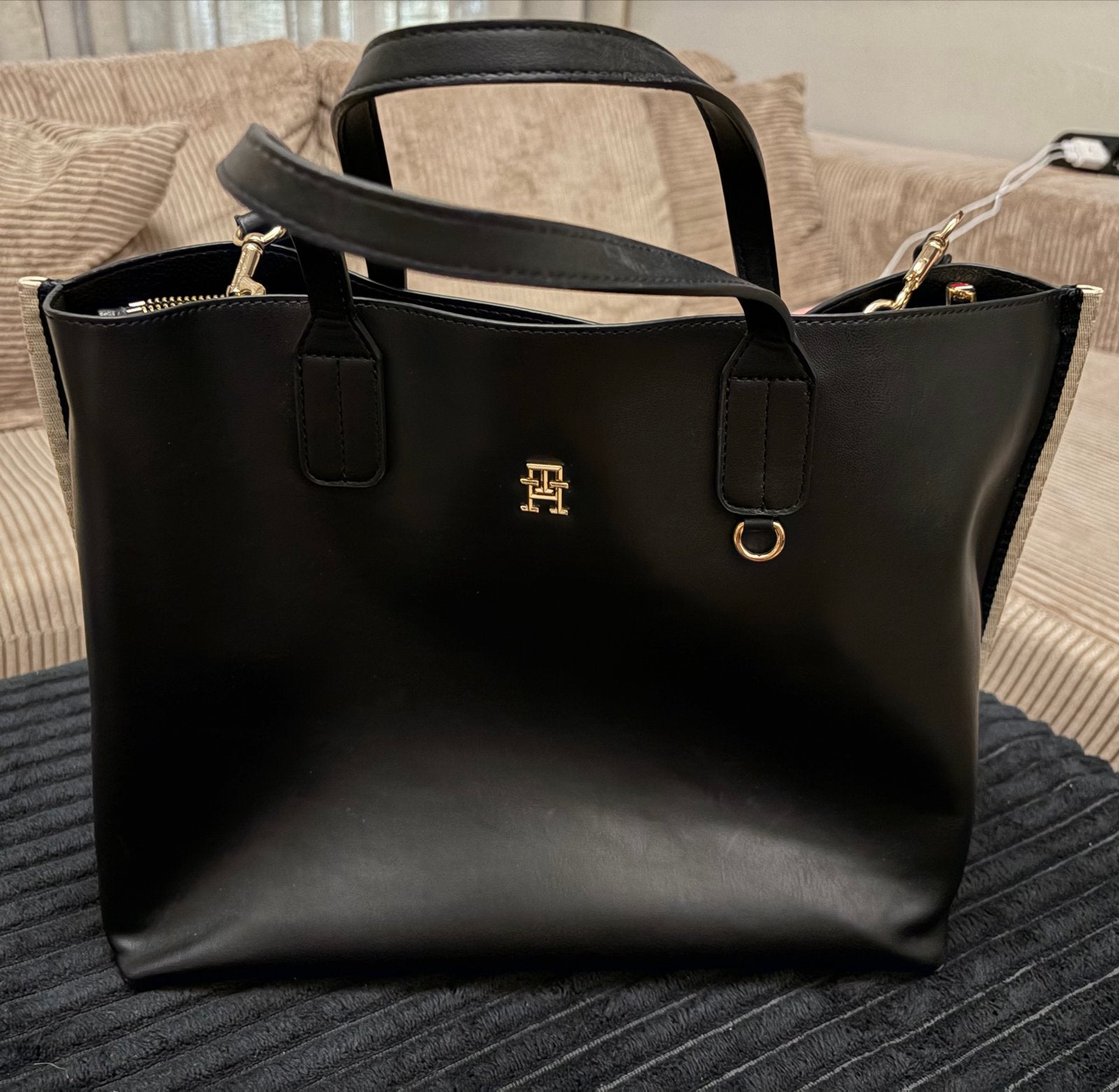 Tommy Hilfiger Iconic Satchel Shopper Zwart, Ophalen of Verzenden, Gebruikt, Zwart, Shopper