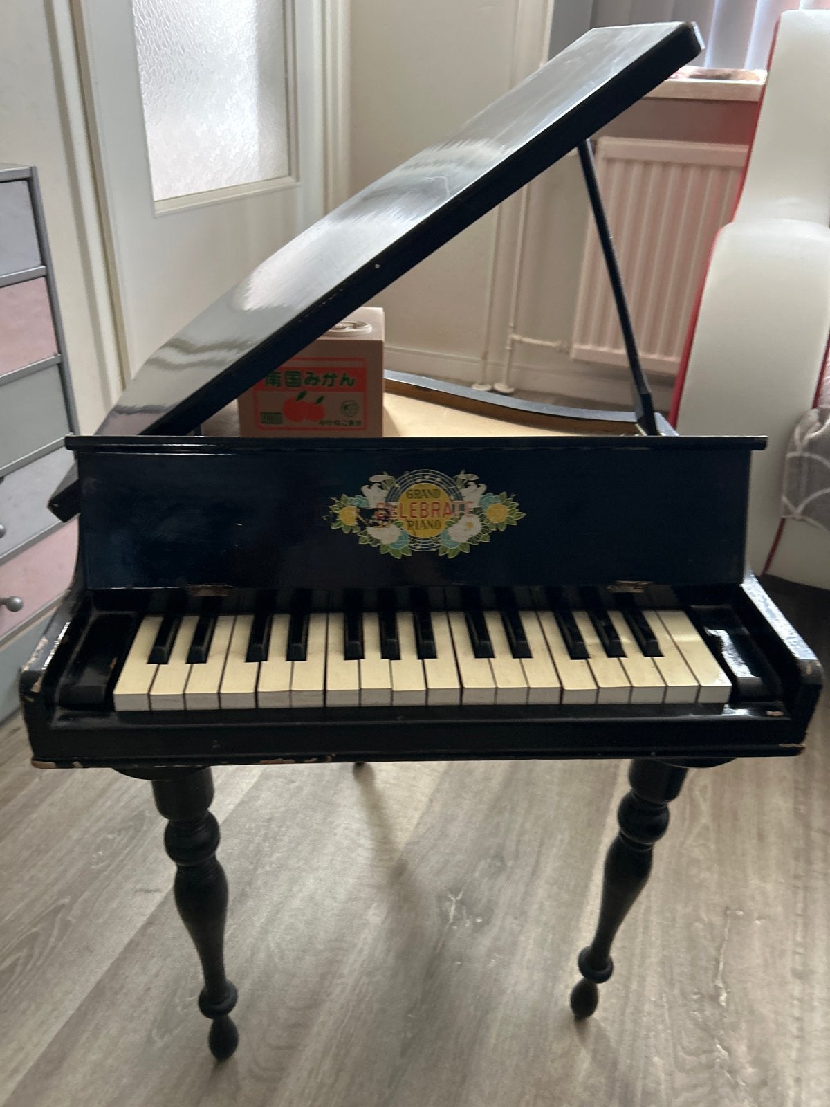 Vintage houten kinderpiano Grand Celebrate, Ophalen, Gebruikt, Zwart, Piano