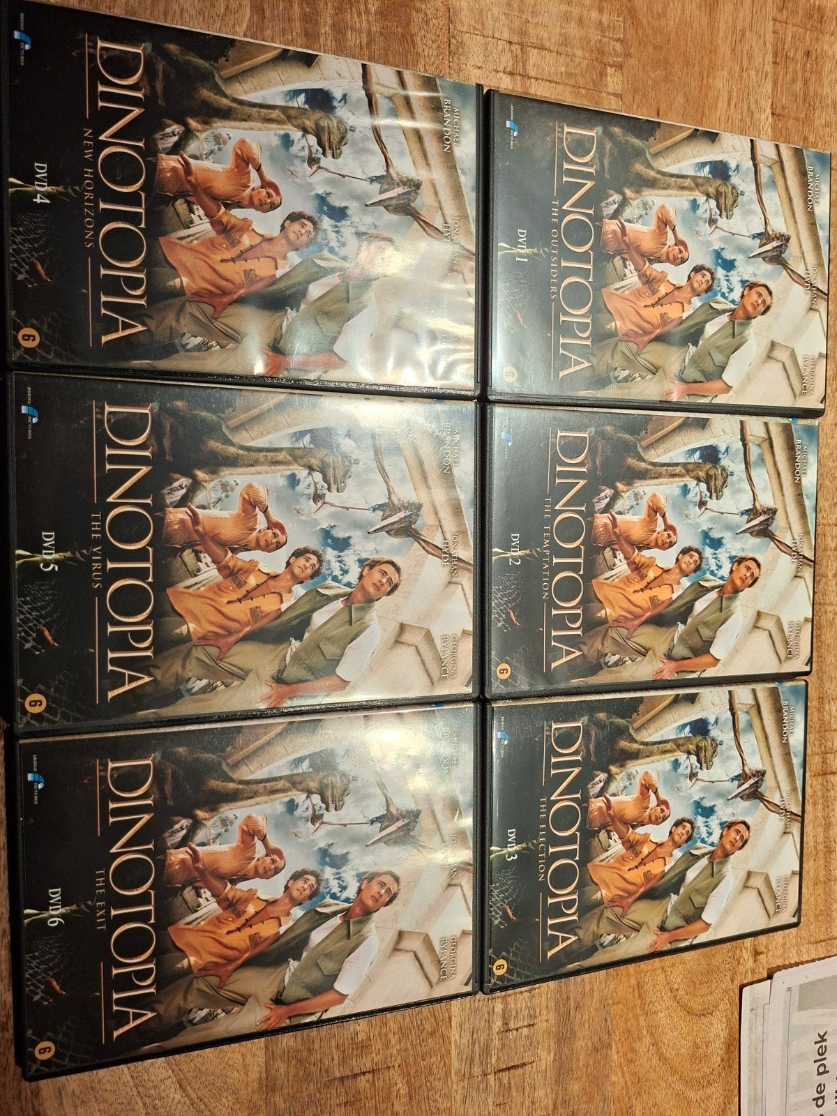 Dinotopia - Complete Serie DVD Boxset, Nederlands, Science Fiction en Fantasy, Ophalen of Verzenden, Vanaf 6 jaar