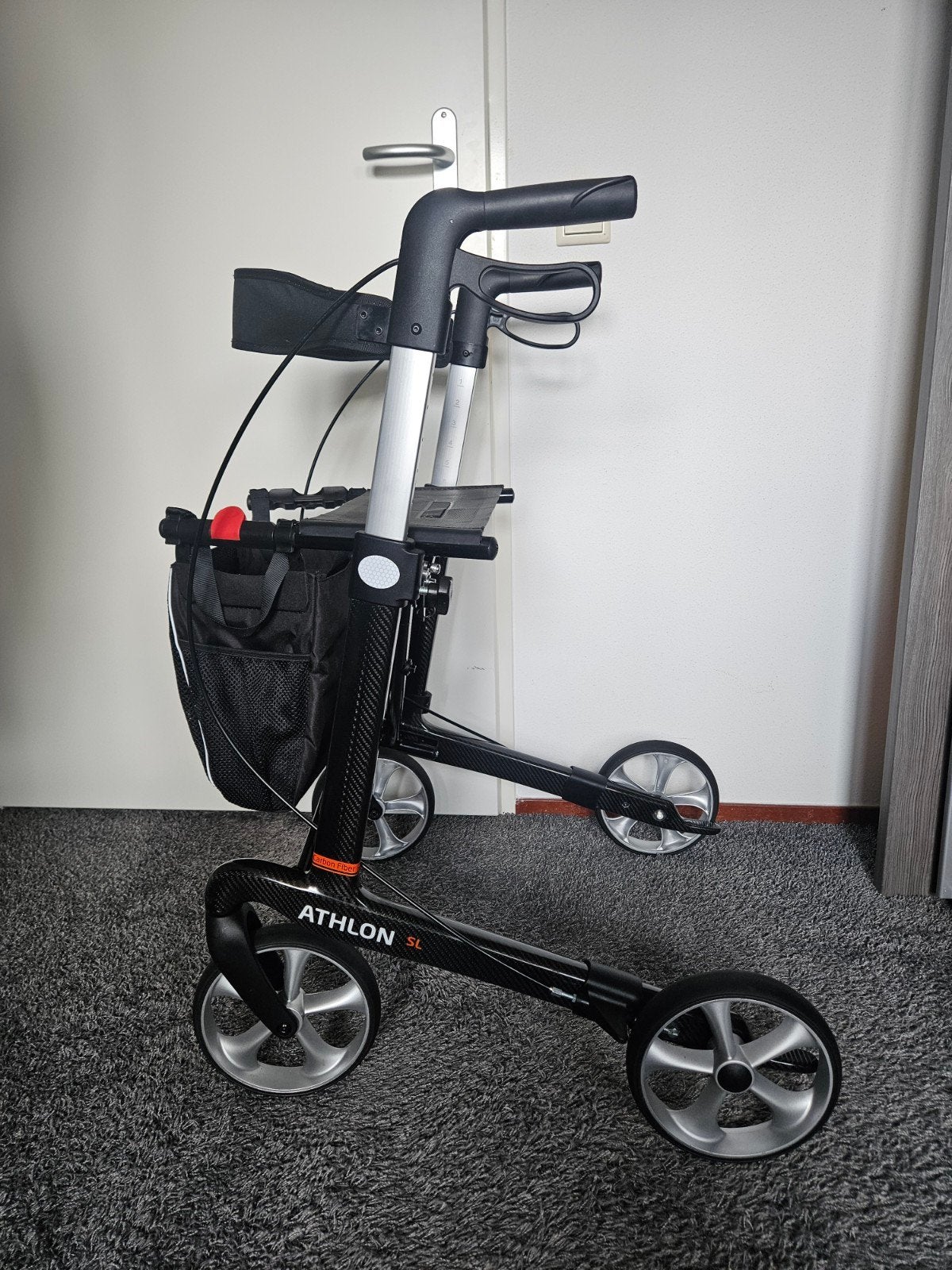 Rehasense Athlon sl carbon lichtgewicht rollator, Ophalen, Lichtgewicht