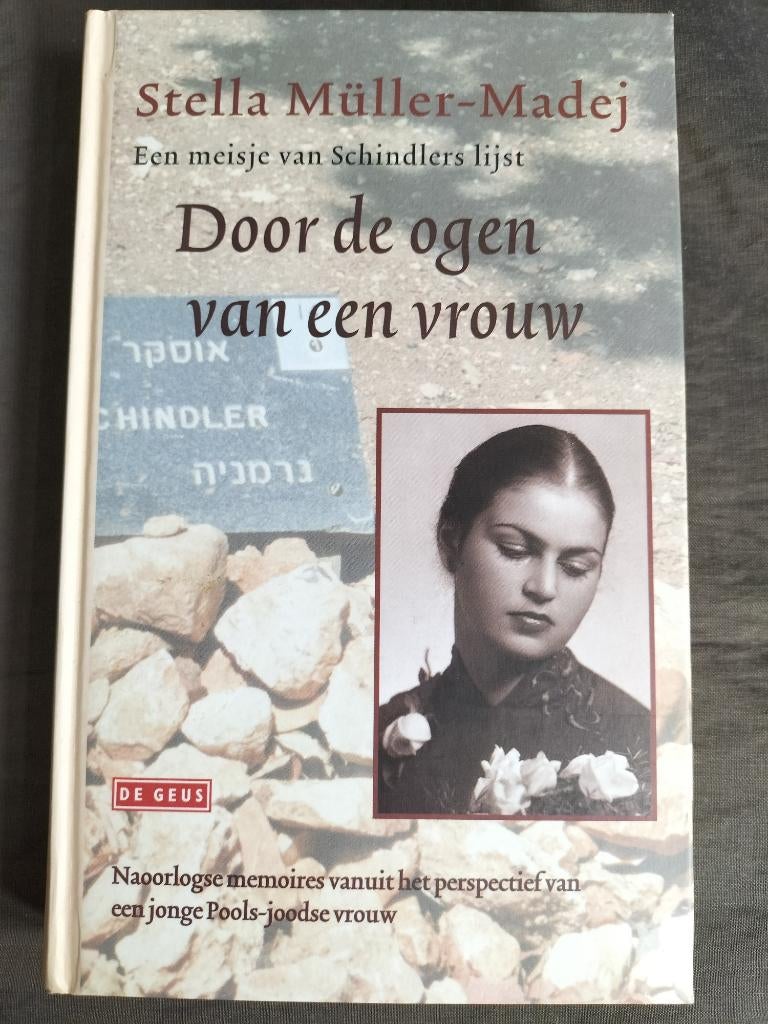 Stella Müller-Madej - Door de ogen van een vrouw, Ophalen of Verzenden, Tweede Wereldoorlog, Zo goed als nieuw, Stella Müller-Madej
