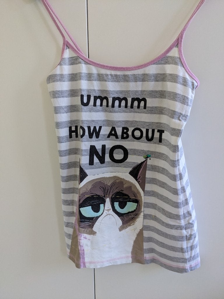 Grumpy Cat pyjama topje, maat S, Ophalen of Verzenden, Zo goed als nieuw, Grumpy Cat, Grijs