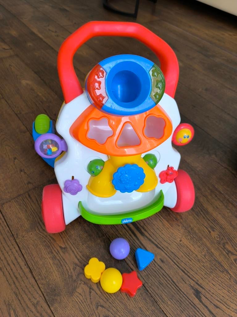 Chicco looptrainer, Kinderen en Baby's, Speelgoed | Babyspeelgoed, Zo goed als nieuw, Overige typen, Met licht, Met geluid, Met wieltjes