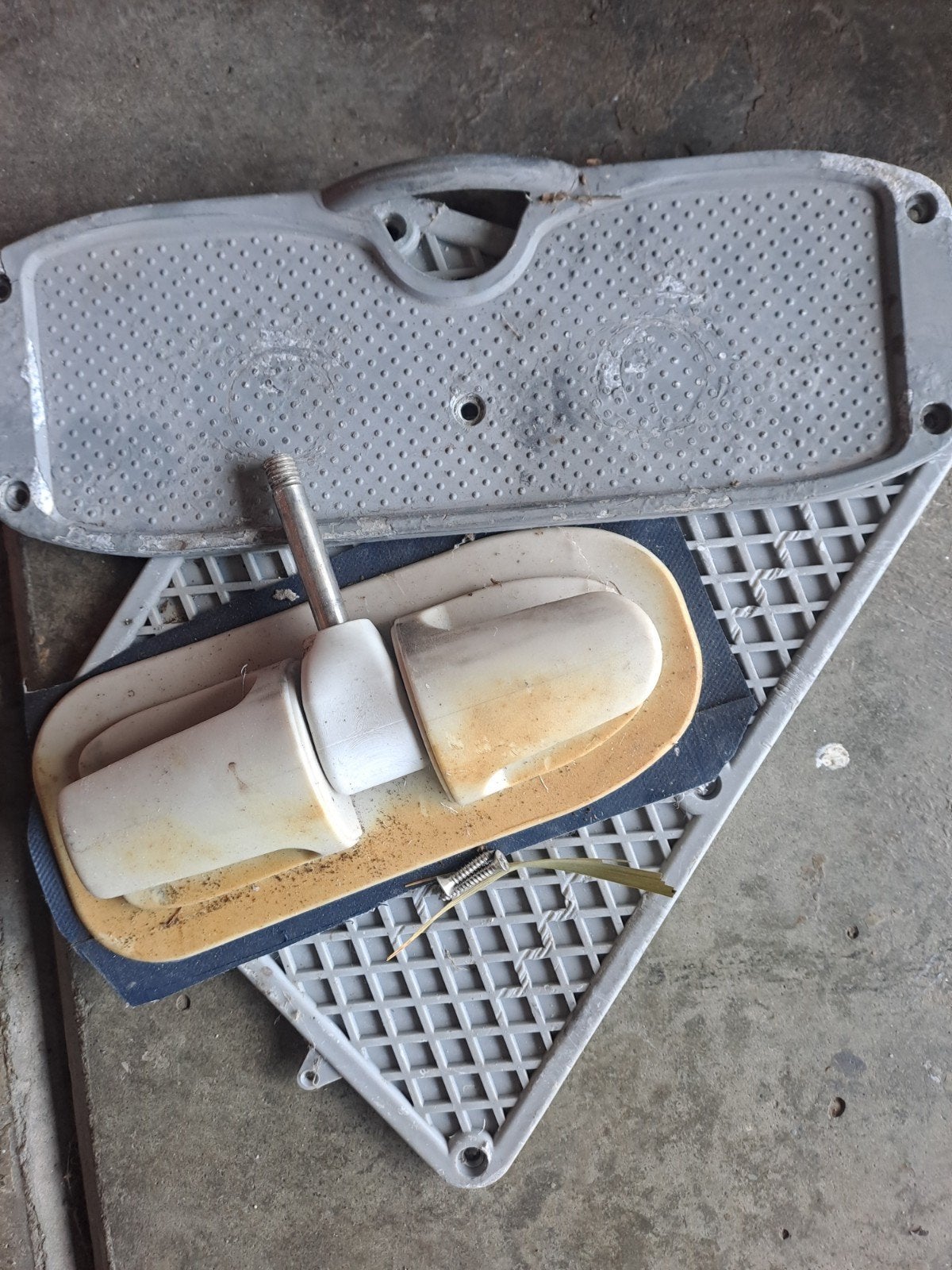 Opruiming rubberboot stuurinrichtingen,bodem platen., Ophalen of Verzenden, Gebruikt