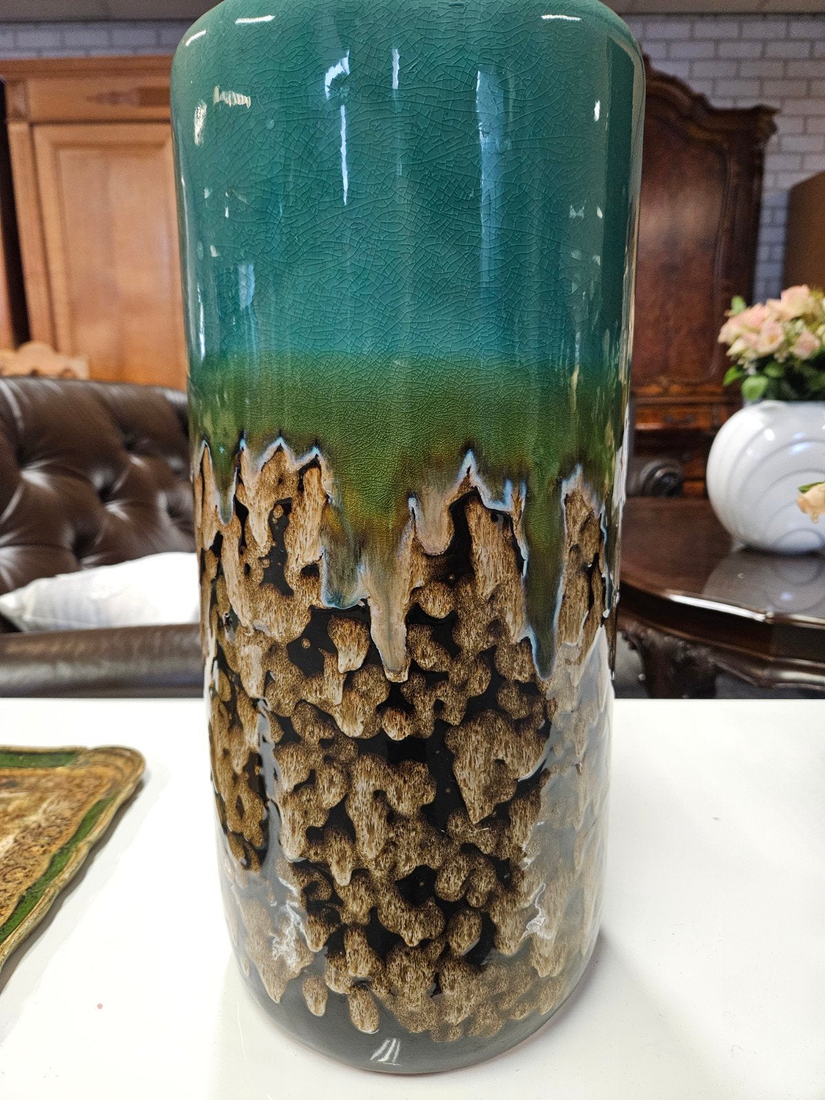 Decoratieve vaas met uniek glazuurpatroon, Ophalen