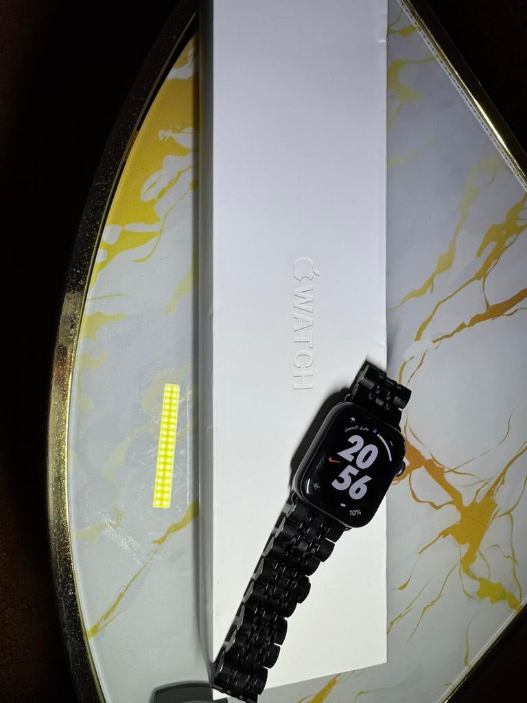 Apple watch, Ophalen of Verzenden, Zo goed als nieuw, Zwart, IOS