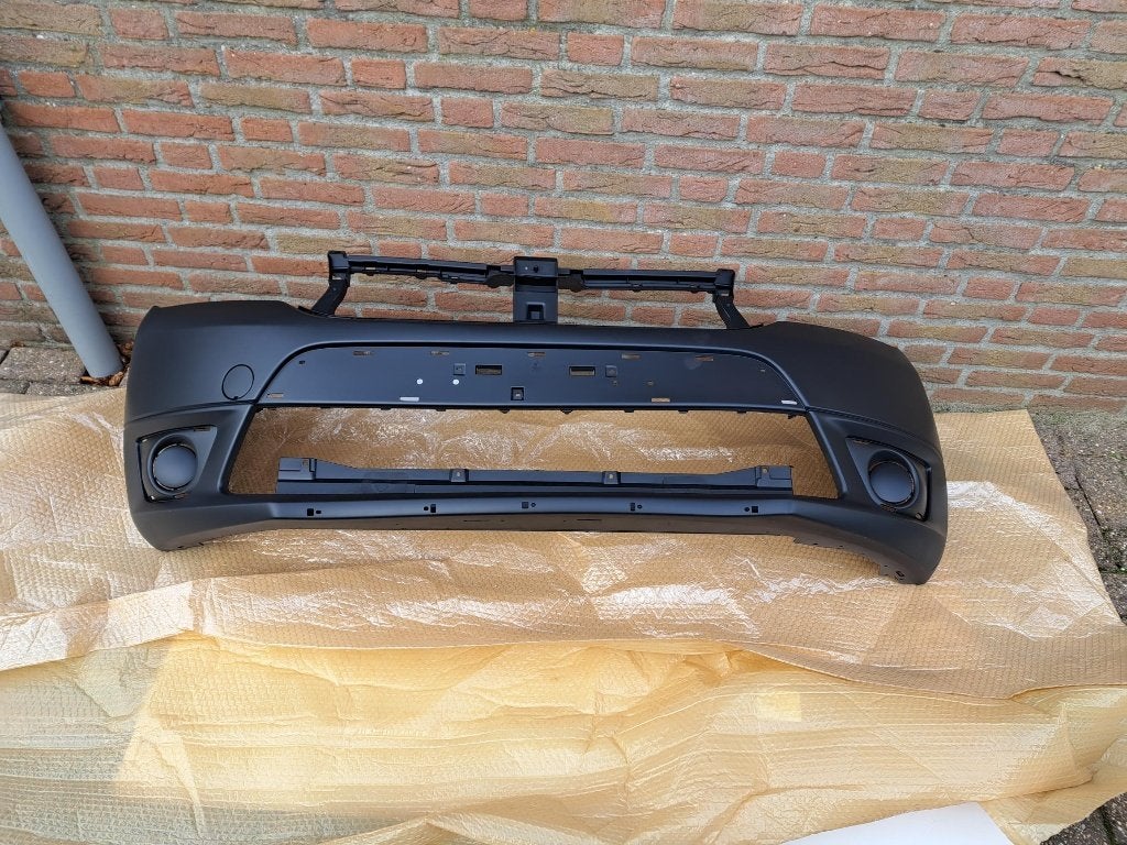 Origineel Nieuwe Voorbumper Dacia Sandero ll en Logan II, Auto-onderdelen, Voor, Nieuw, Bumper, Ophalen
