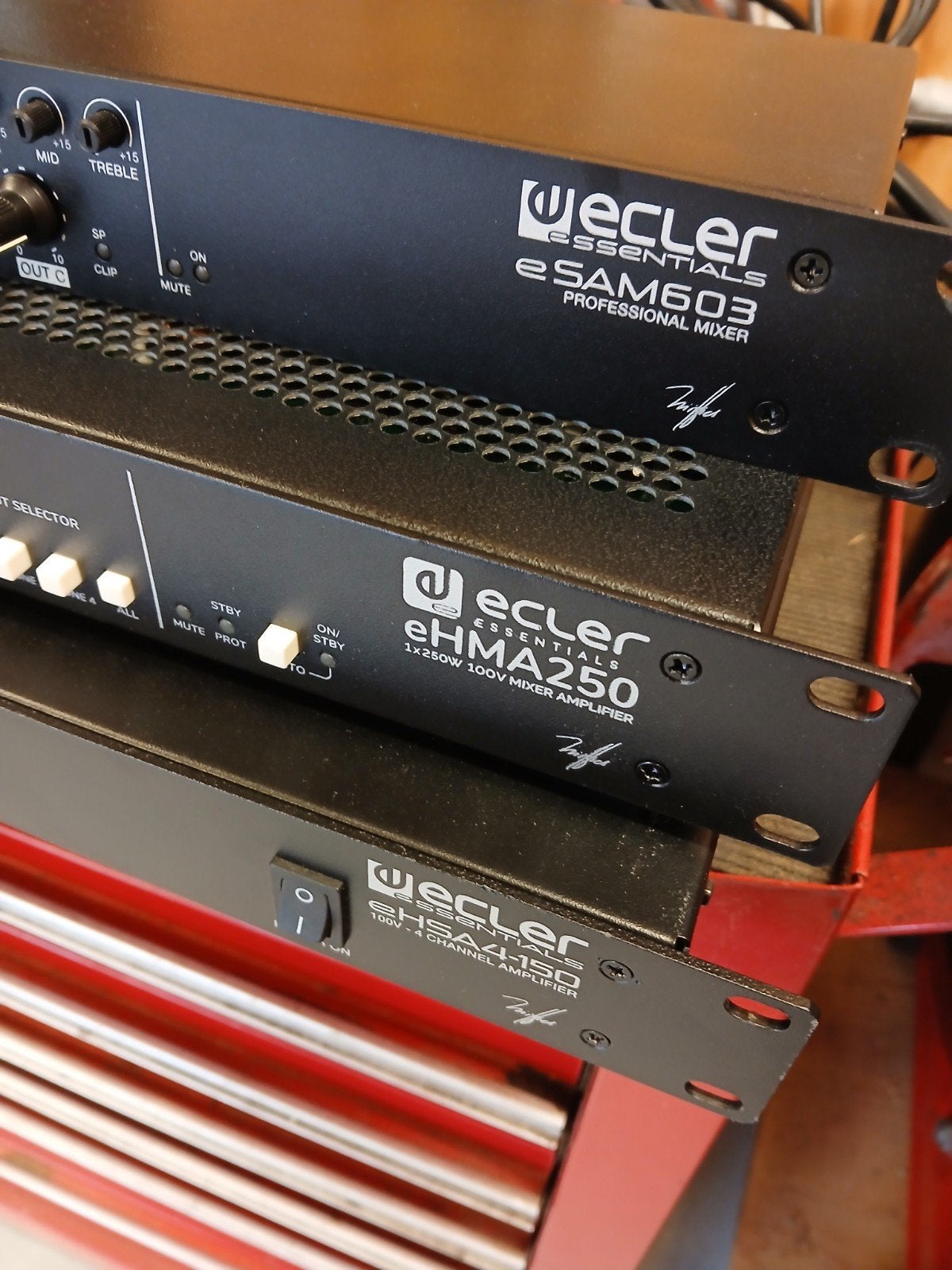 Ecler eSAM603 mixer, eHMA250 versterker, eHSA4-150versterker, Ophalen of Verzenden, Gebruikt, 120 watt of meer, Overige merken