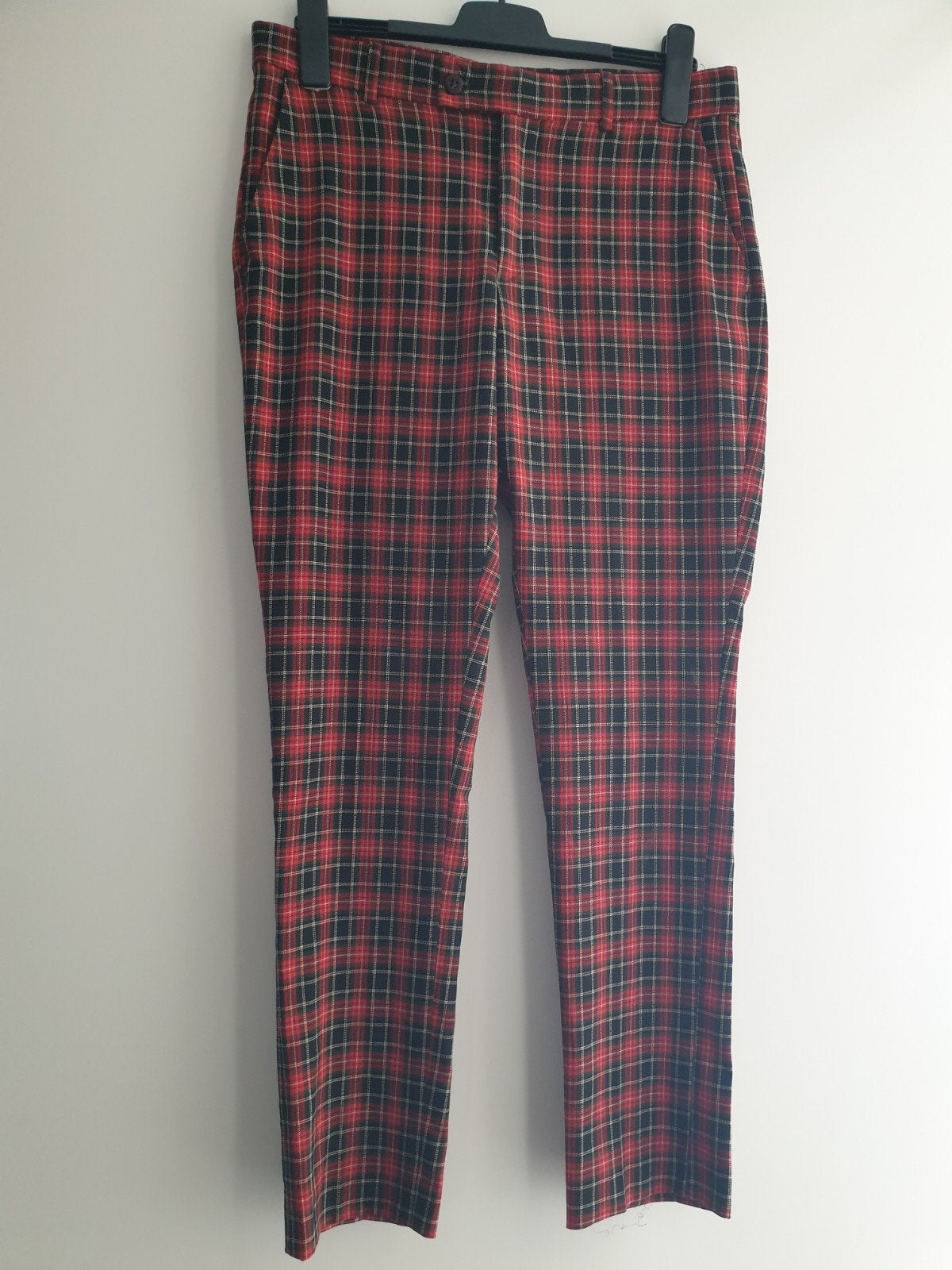 BoohooMAN geruite broek rood/zwart - Maat 32R, Ophalen of Verzenden, Zo goed als nieuw, Rood