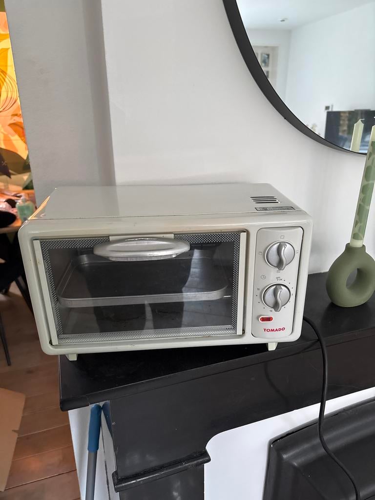 Tomado mini-oven 5 euro, Witgoed en Apparatuur, Ovens, Ophalen, Minder dan 45 cm, Gebruikt, Oven