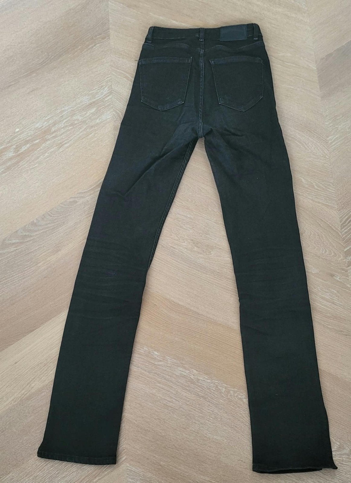 3 splitbroeken jeans maat 25 Seven Sisters, Seven Sisters, Zwart, Ophalen of Verzenden, W27 (confectie 34) of kleiner