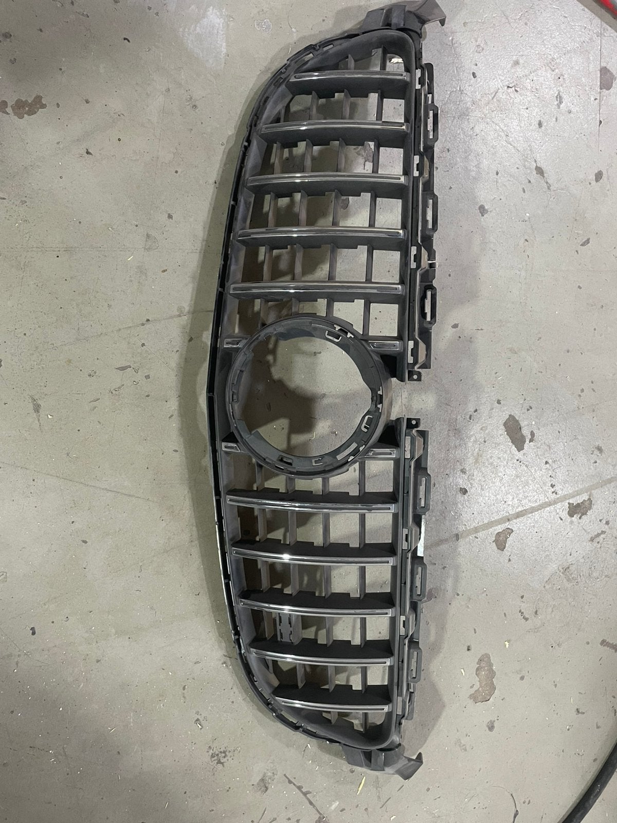 W205 C klasse AMG voorbumper grill GTR stijl, Ophalen, Bumper