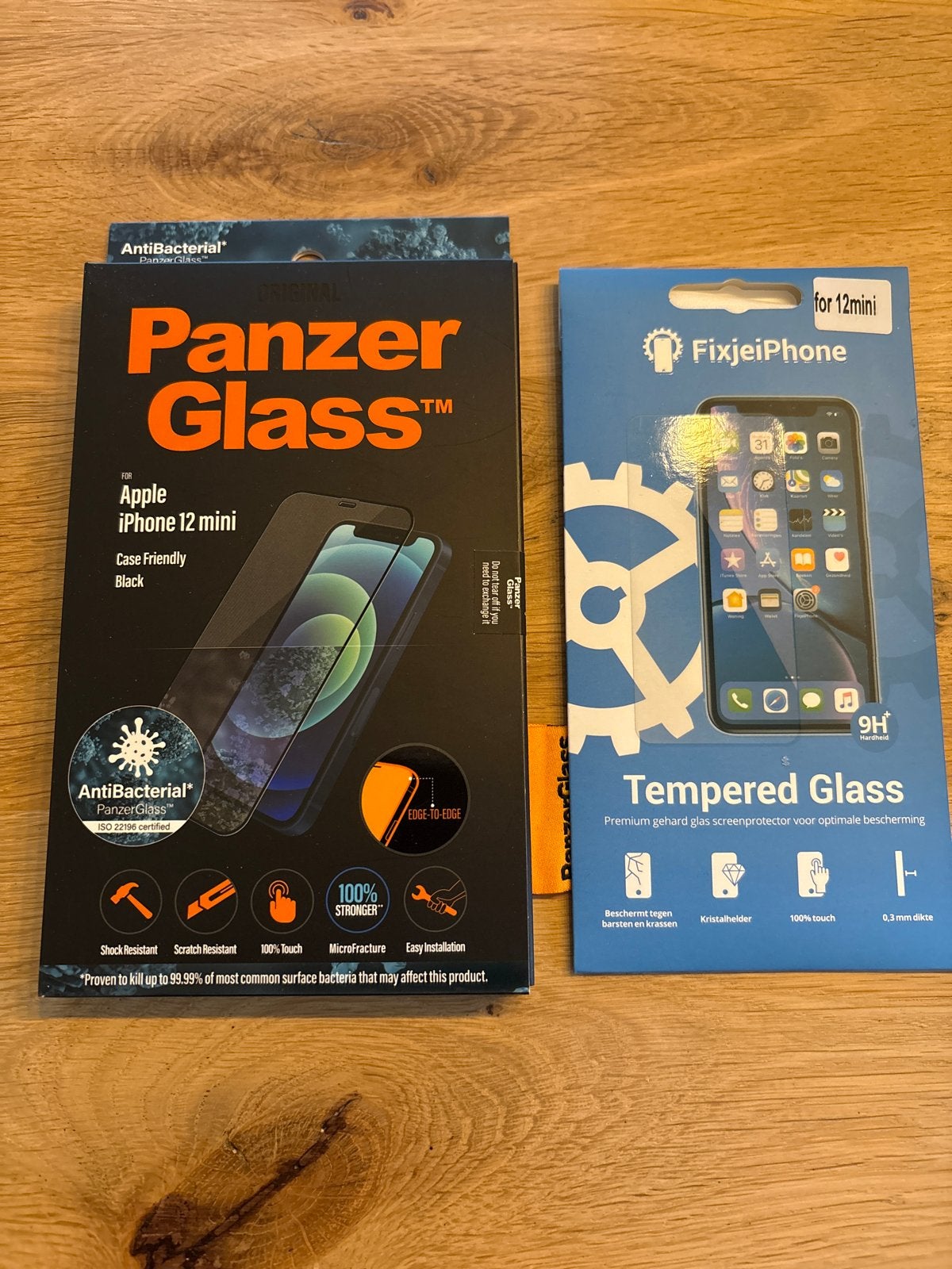PanzerGlass en FixjeiPhone Screenprotectors iPhone 12 mini, Telecommunicatie, Nieuw, Ophalen of Verzenden, PanzerGlass, Anti-bacterieel