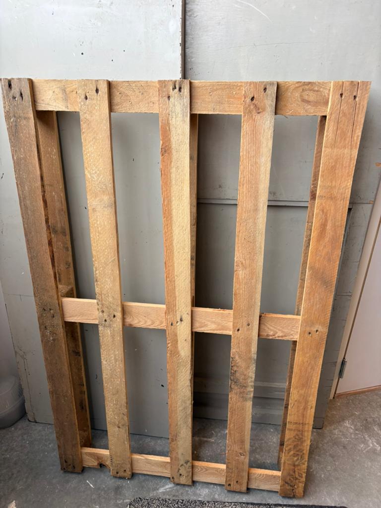 Regelmatig Gratis pallets- nu 3 stuks, Ophalen, 50 mm of meer, Pallet, Minder dan 200 cm