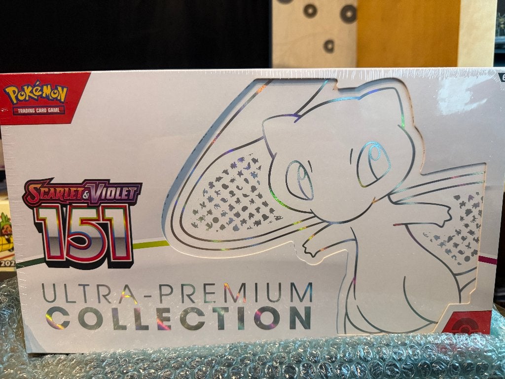 Pokémon 151 Ultra Premium Collection UPC, Hobby en Vrije tijd, Verzamelkaartspellen | Pokémon, Ophalen of Verzenden, Nieuw, Overige typen