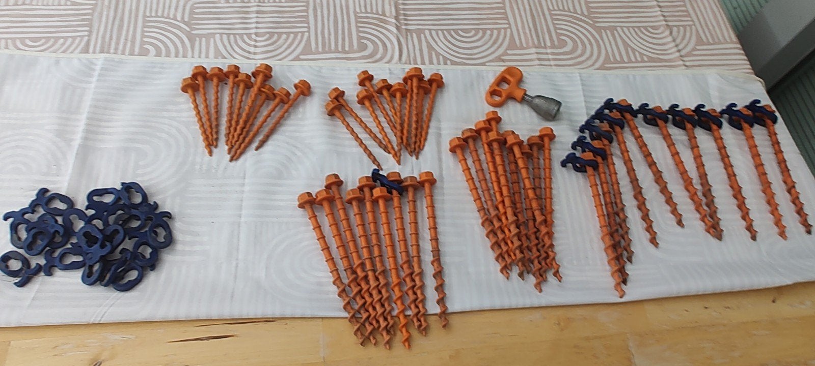 Peggy Peg StartKit schroefharingen voor tent en caravan, Ophalen of Verzenden, Zo goed als nieuw