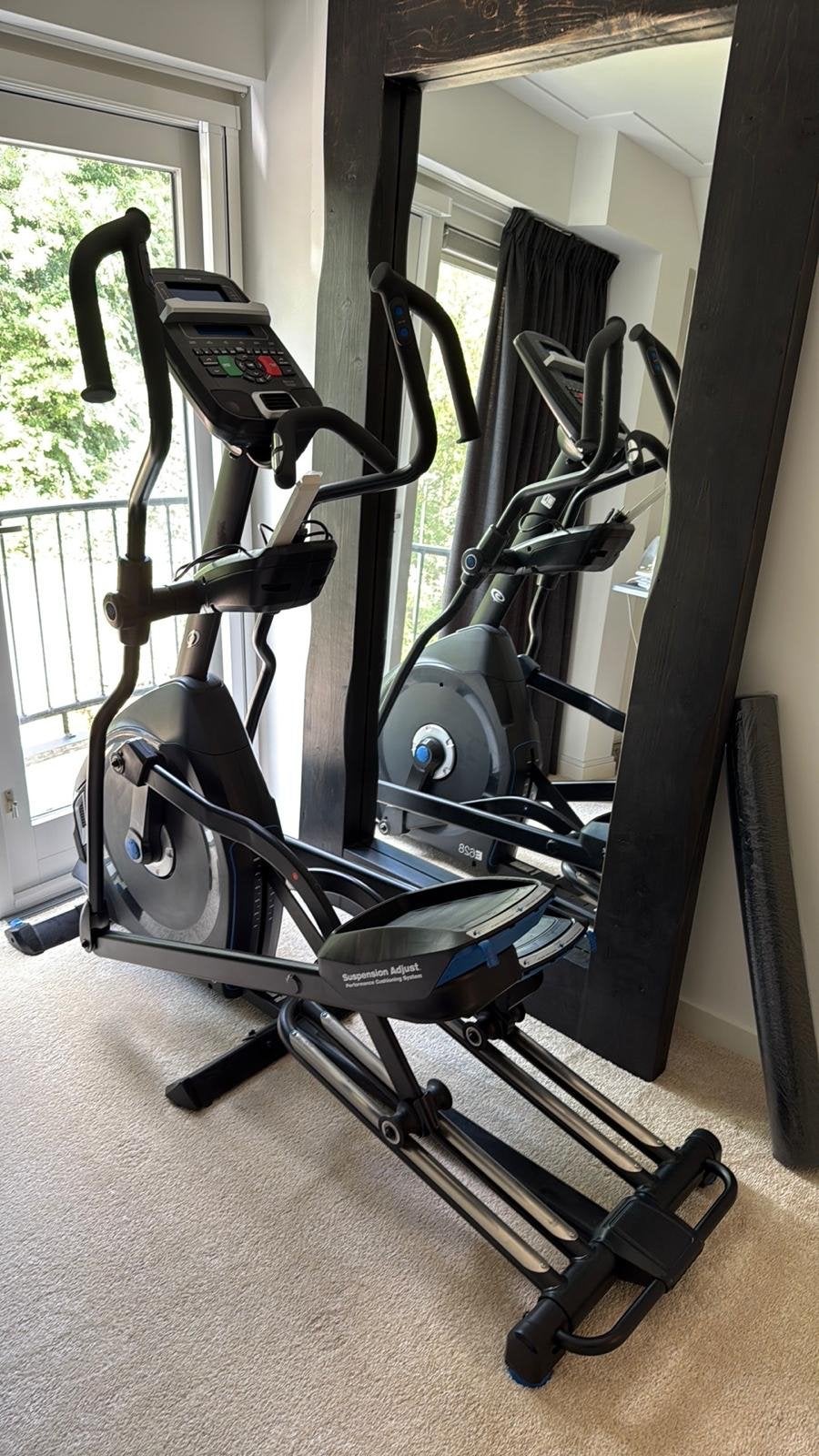 Nautilus E628 Crosstrainer 2023 - Gedemonteerd, Ophalen, Armen, Zo goed als nieuw, Crosstrainer