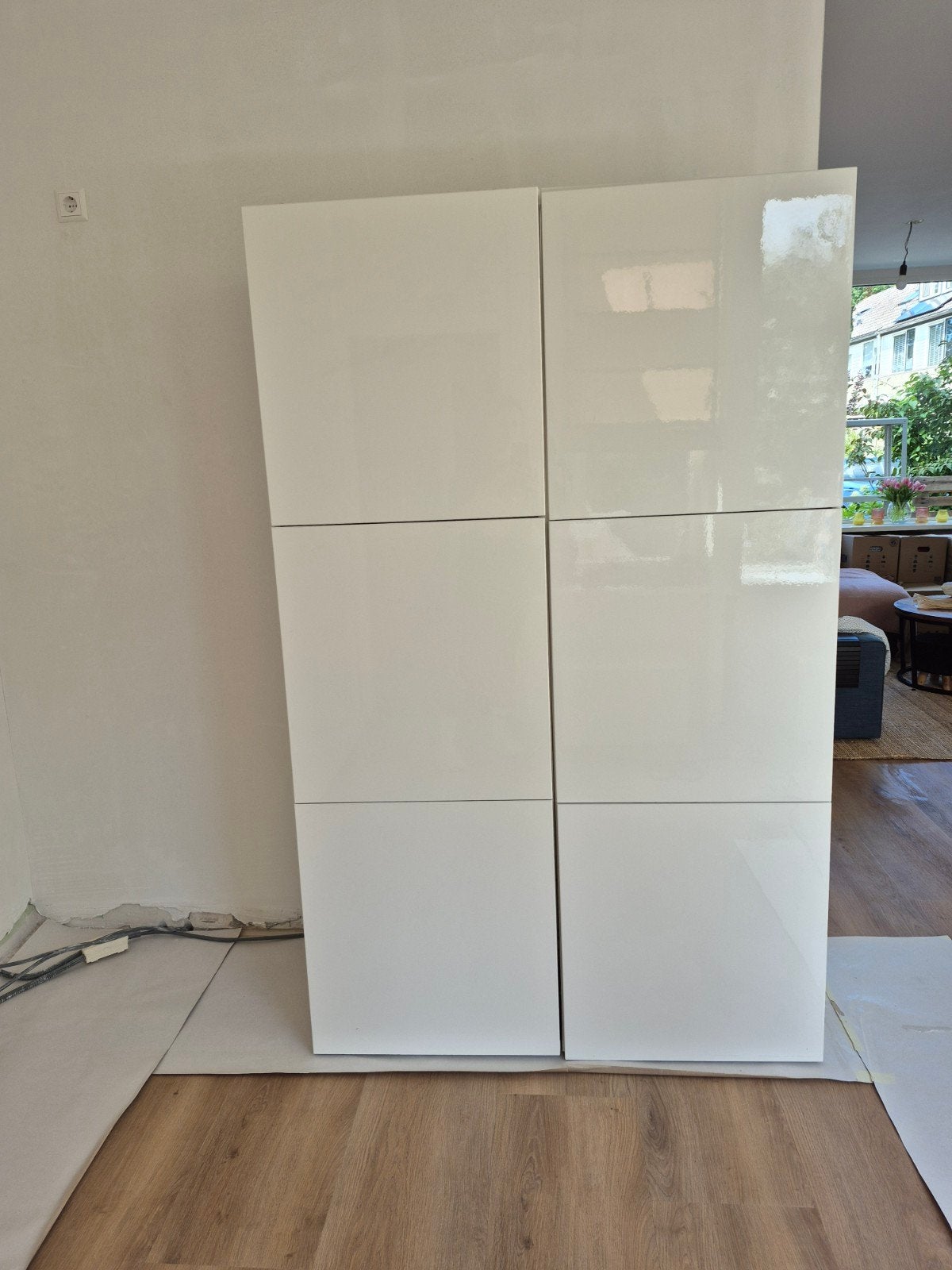 Ikea Besta witte hoogglans kasten met planken en deuren, Ophalen, Gebruikt