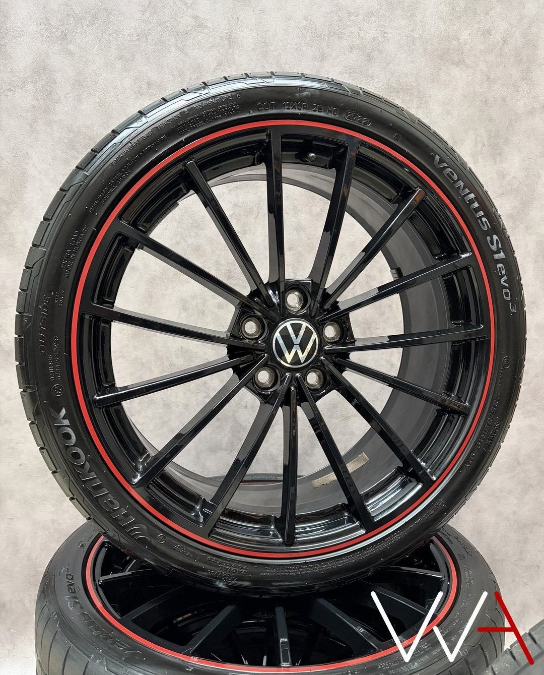 19'' Volkswagen Golf 8 GTI Edition 45 Scottsdale velgen OEM, Auto-onderdelen, Banden en Velgen, Banden en Velgen, Zomerbanden