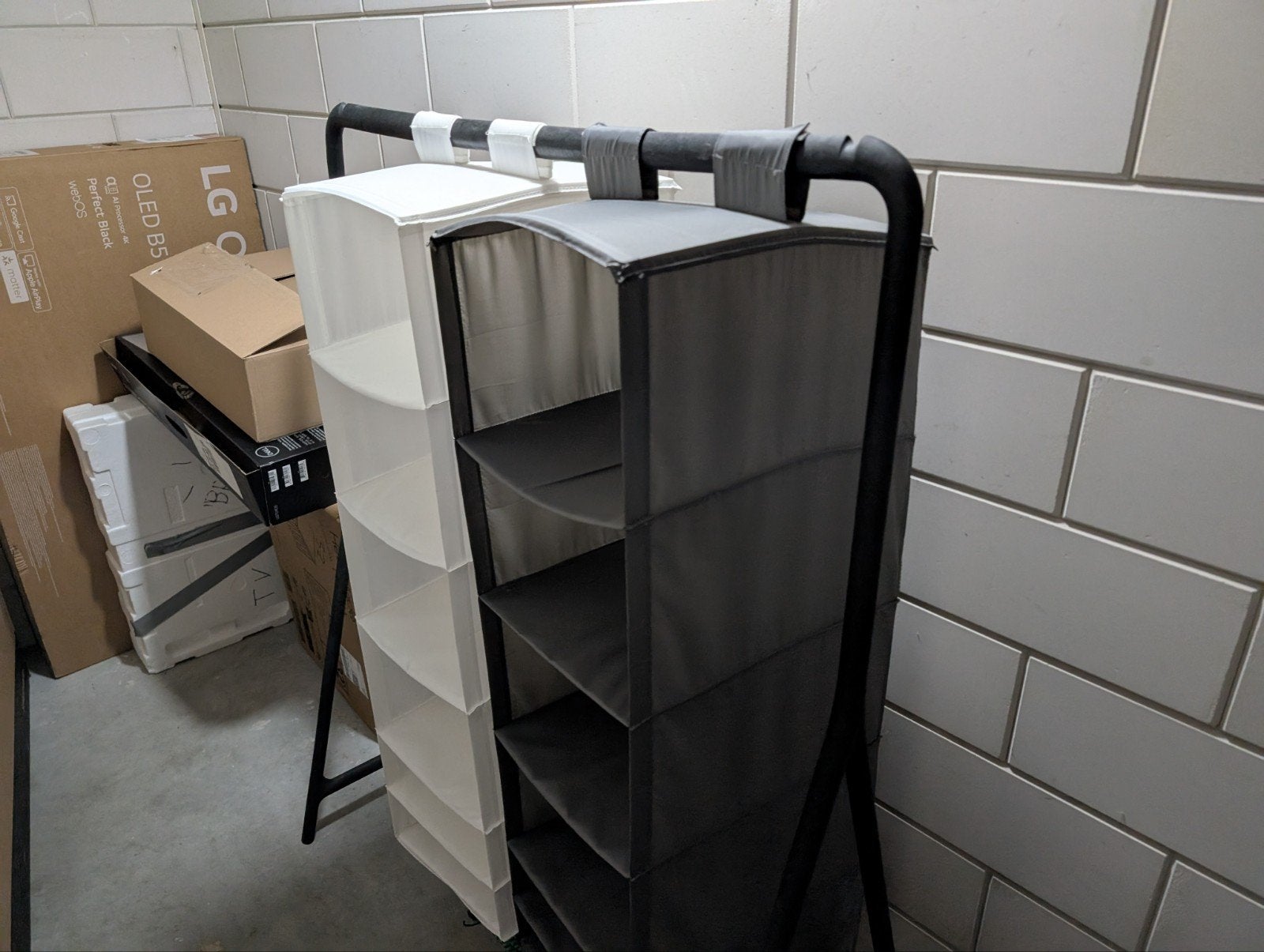Kledingrek met IKEA hangende opbergers, Ophalen of Verzenden, Gebruikt